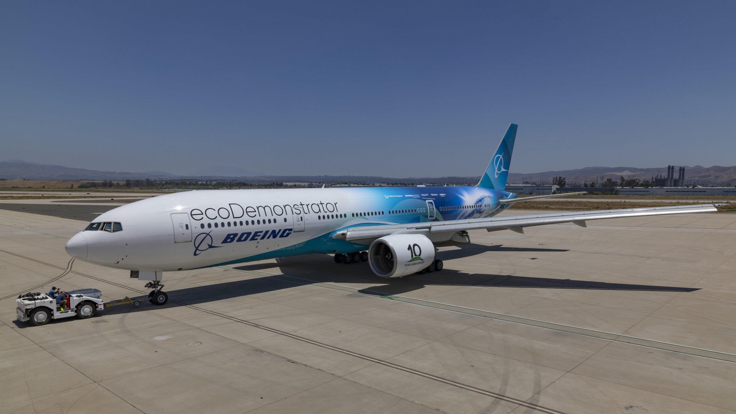 Boeing Unveil New ecoDemonstrator B777-200