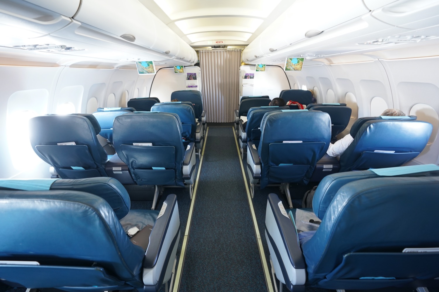 Azerbaijan Airlines A320 Business Class cabin