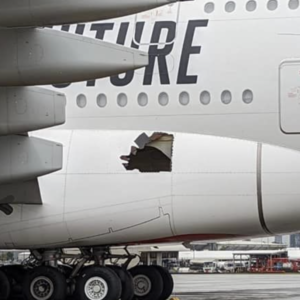 Emirates A380 Landed in Brisbane with Gear Damage and a Large Hole