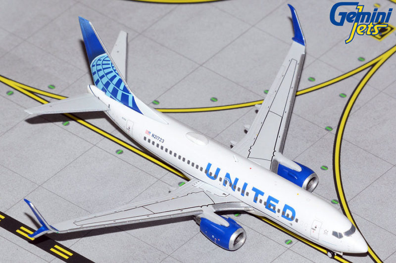 GeminiJets GJUAL2024 1:400 United Airlines Boeing 737-700 N21723