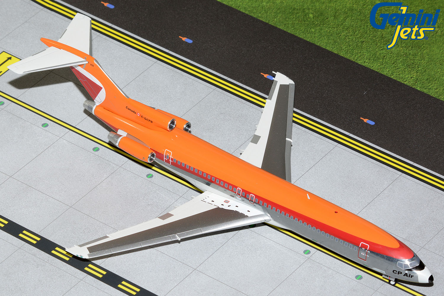 GeminiJets G2CPC947 1:200 CP Air Boeing 727-200 C-GCPB