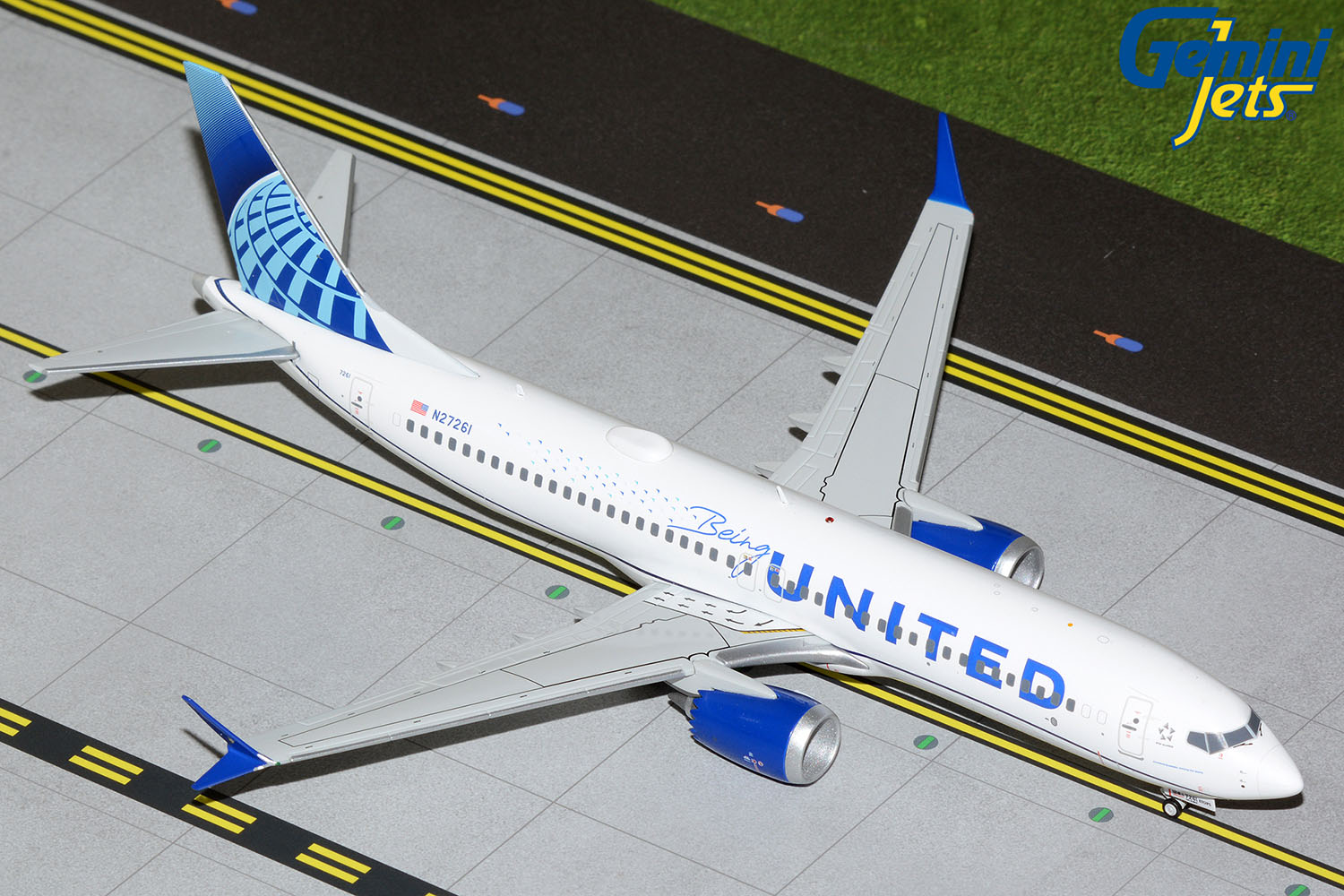 GeminiJets G2UAL1086 1:200 United Airlines Boeing 737 MAX 8 "Being United" N27261