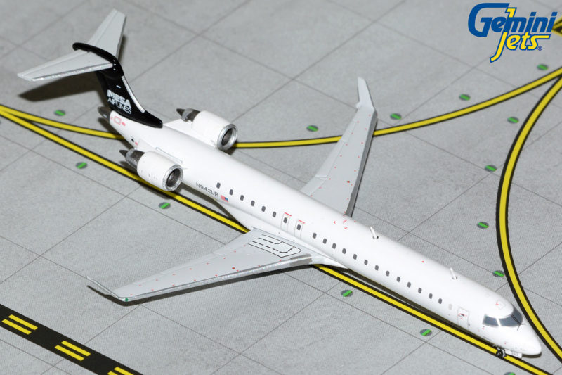 GeminiJets GJASH2031 1:400 Mesa Airlines CRJ-900ER N942LR