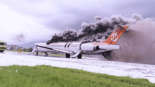 Miracle on Uni Air Flight 873 - MD-90's Only Hull Loss