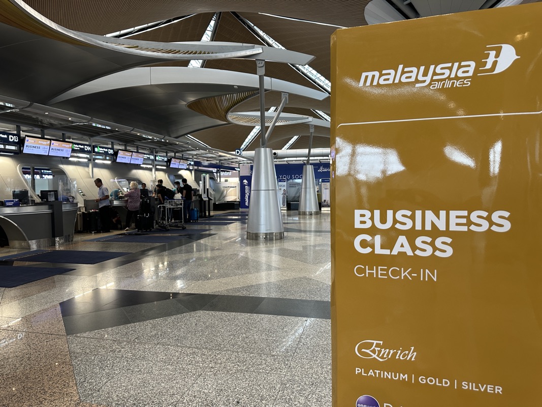 malaysia airlines business class trip report