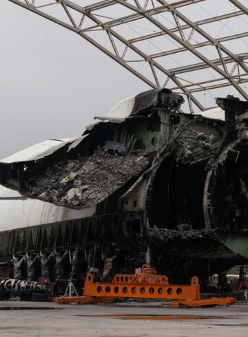 a plane that has been demolished