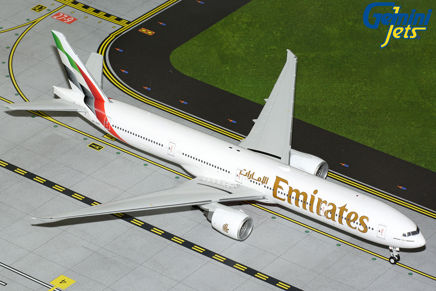 GeminiJets G2UAE1250 1:200 Emirates Boeing 777-300ER (New Livery) A6-ENV