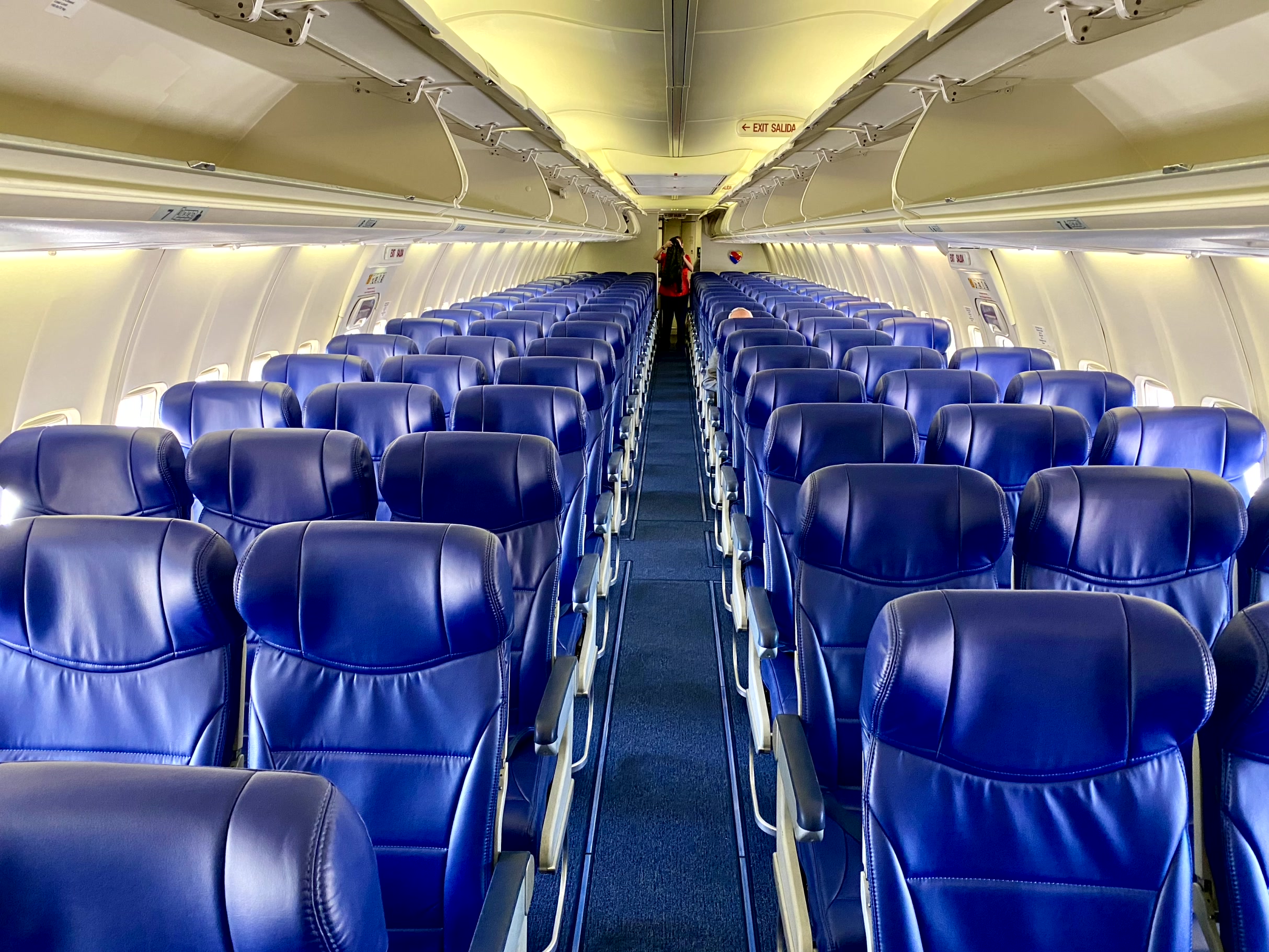 Which Airlines Offer the Best Economy Seats in Narrowbody Aircraft?