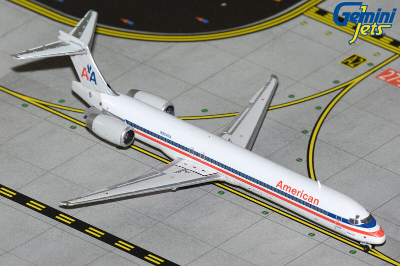 GeminiJets GJAAL1566 1:400 American Airlines MD-90 N904RA