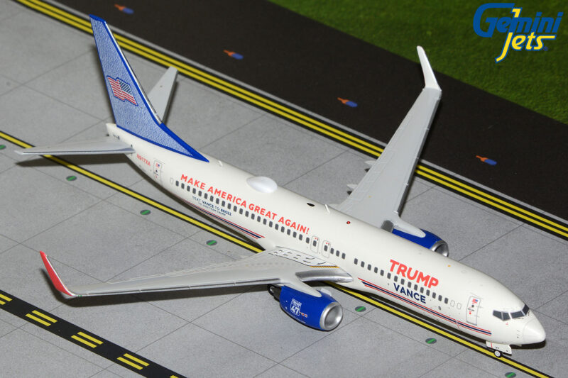 GeminiJets G2TRU1372 1:200 Trump-Vance Boeing 737-800 N917XA