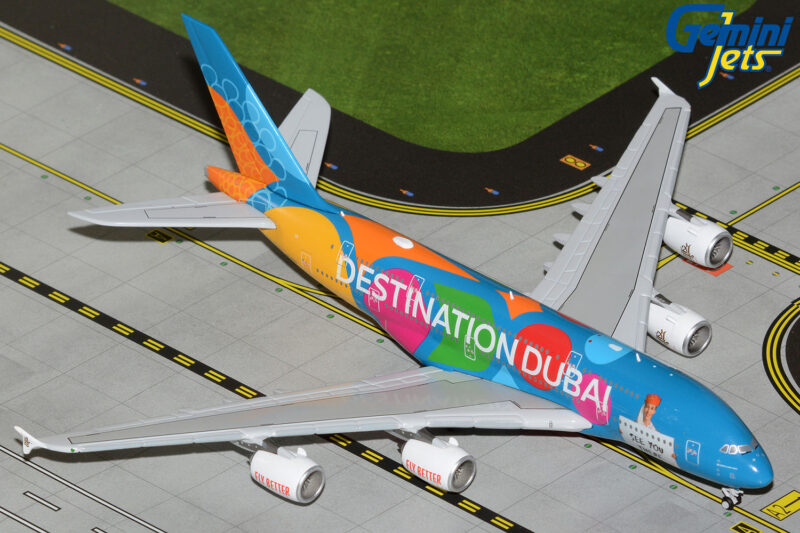GeminiJets GJUAE2345 1:400 Emirates Airbus A380 "Destination Dubai" A6-EES