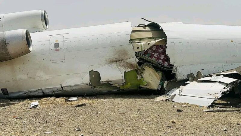 a plane that has been crashed