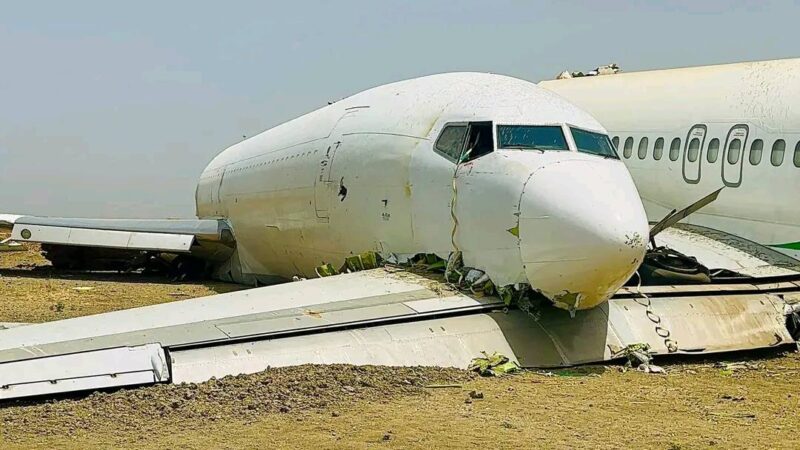 a plane crashed in the dirt