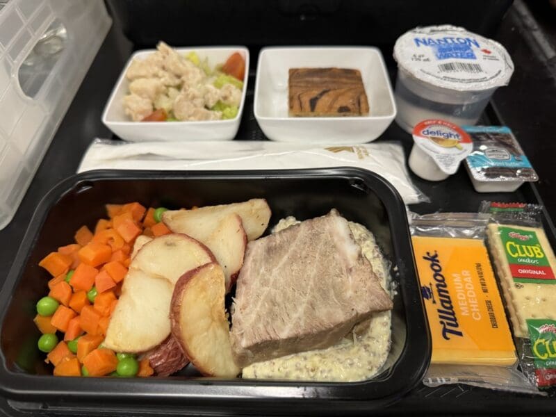 Singapore Airlines Economy Meal