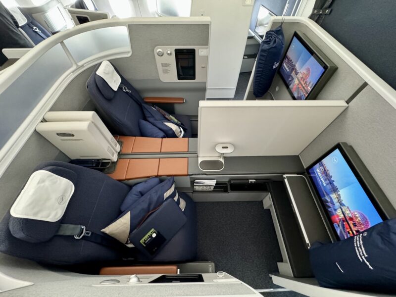 Business Class Front Row Suite 2D and 2G