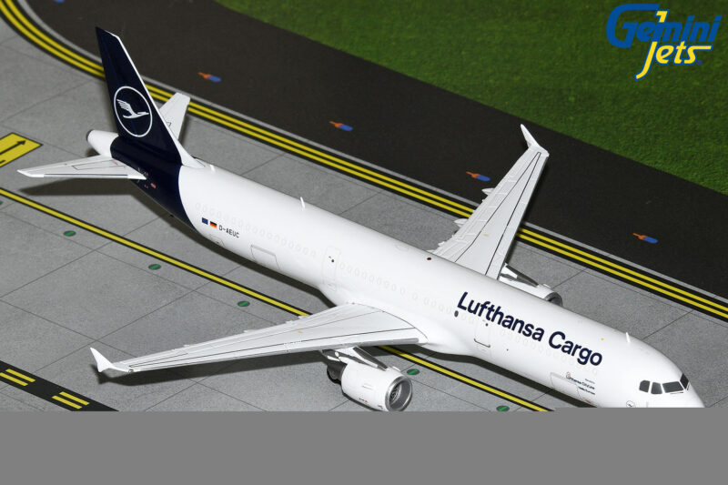 GeminiJets G2DLH1152 1:200 Lufthansa Cargo Airbus A321P2F D-AEUC