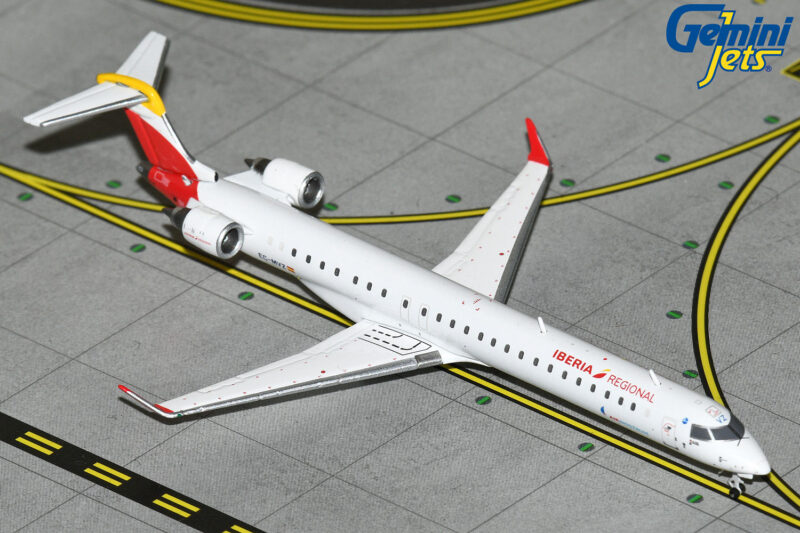 GeminiJets GJIBE2196 1:400 Iberia Regional CRJ-1000 EC-MVZ