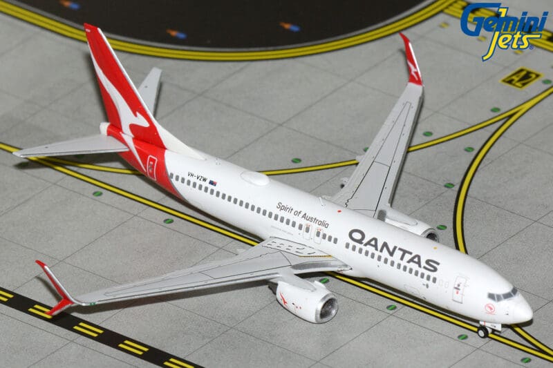 GeminiJets GJQFA2371 1:400 Qantas Boeing 737-800 VH-VZW