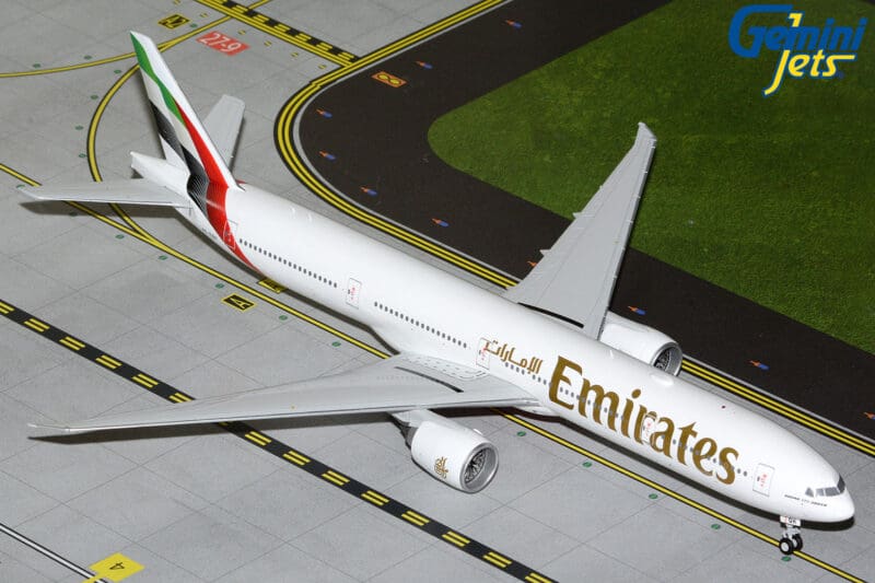 GeminiJets G2UAE1441 1:200 Emirates Boeing 777-300ER A6-EQH