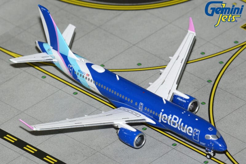 GeminiJets GJJBU2338 1:400 jetBlue Airways Airbus A220-300 N3241J