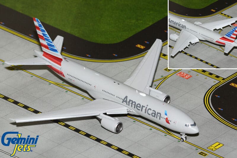 GeminiJets GJAAL2359F 1:400 American Airlines Boeing 777-200ER (Flaps Down) N788AN