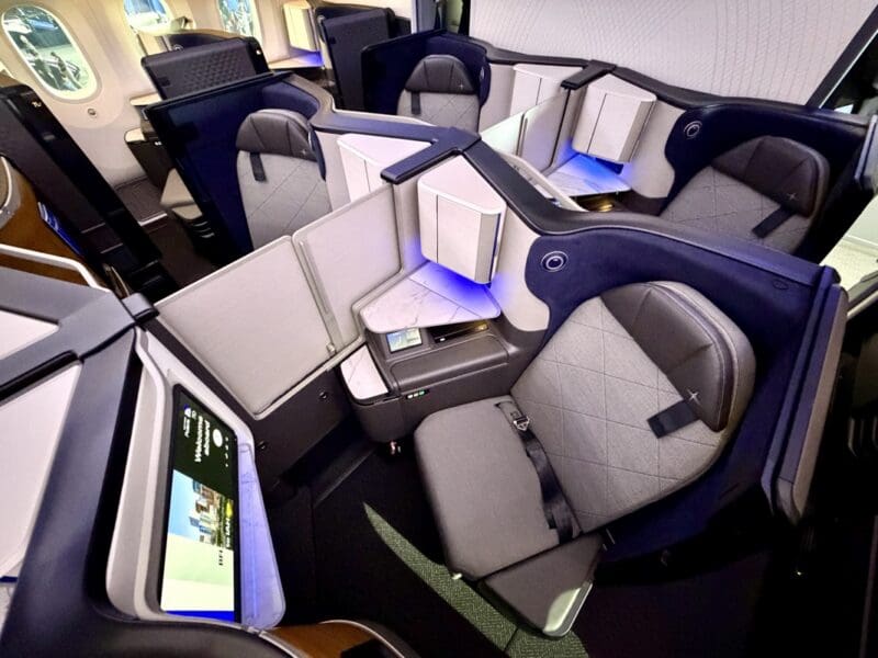 United B787-9 Polaris Business Class Pair Seat (First Cabin)