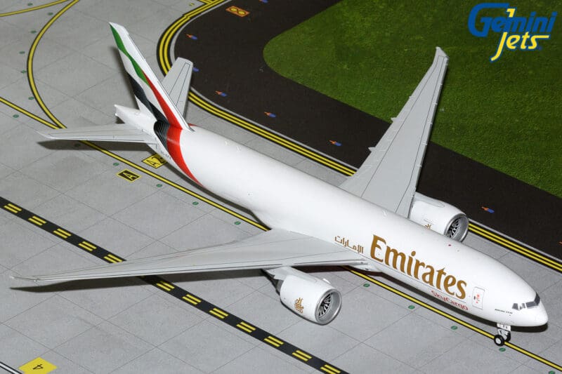 GeminiJets G2UAE1475 1:200 Emirates SkyCargo Boeing 777F A6-EFV