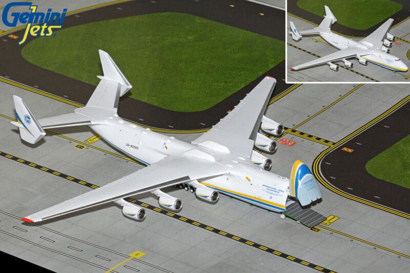 GeminiJets GJADB2336 1:400 Antonov Airlines AN-225 Mriya (Interactive Series)