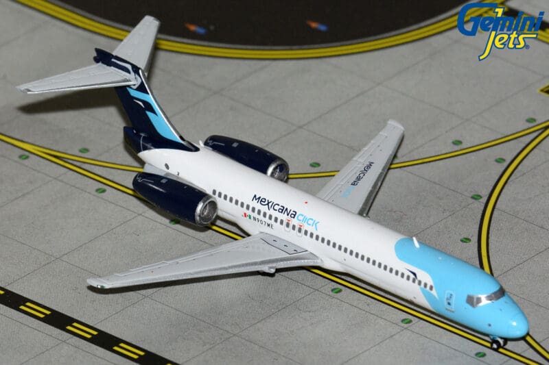 GeminiJets GJCBE2391 1:400 Mexicana Click Boeing 717-200 N907ME
